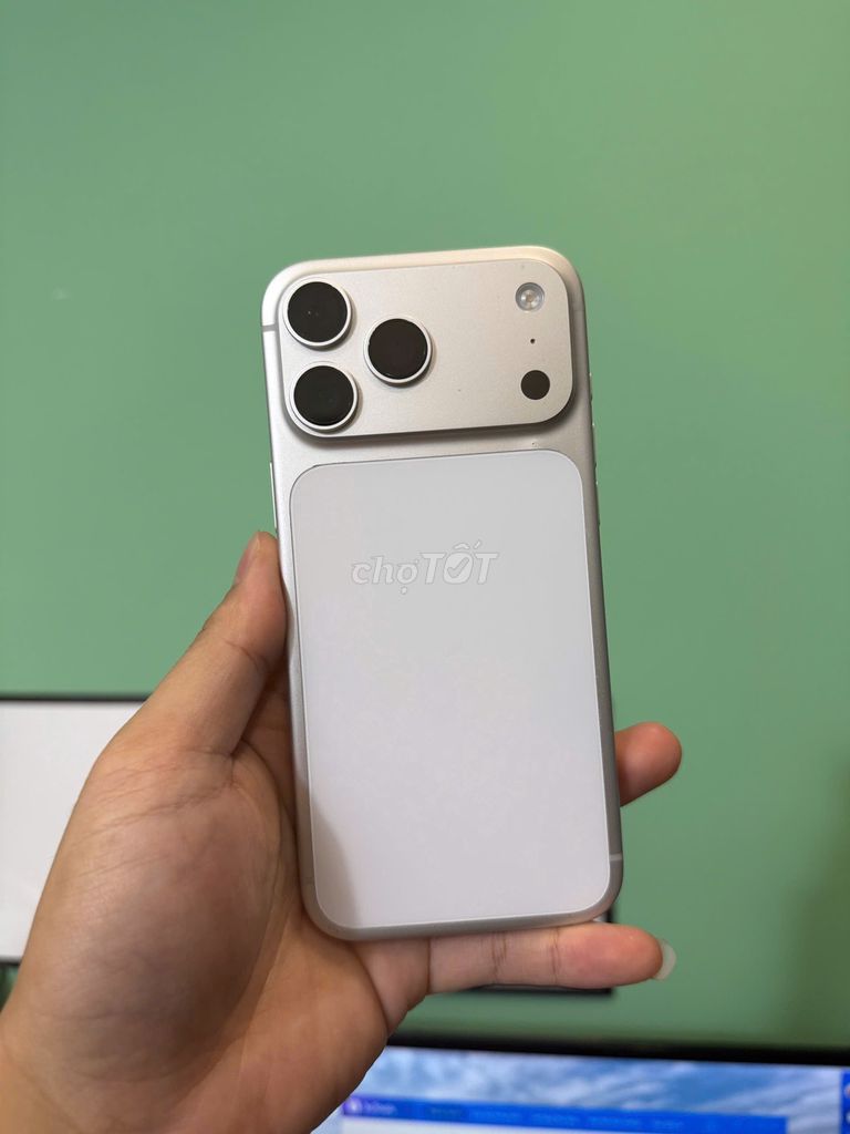 ❤️iphone 17 pro max quốc tế 256gb thay màn oled . Mua bán Điện thoại tại Quận Thanh Xuân Hà Nội được đăng bởi Thành Vũ Mobile hình 1