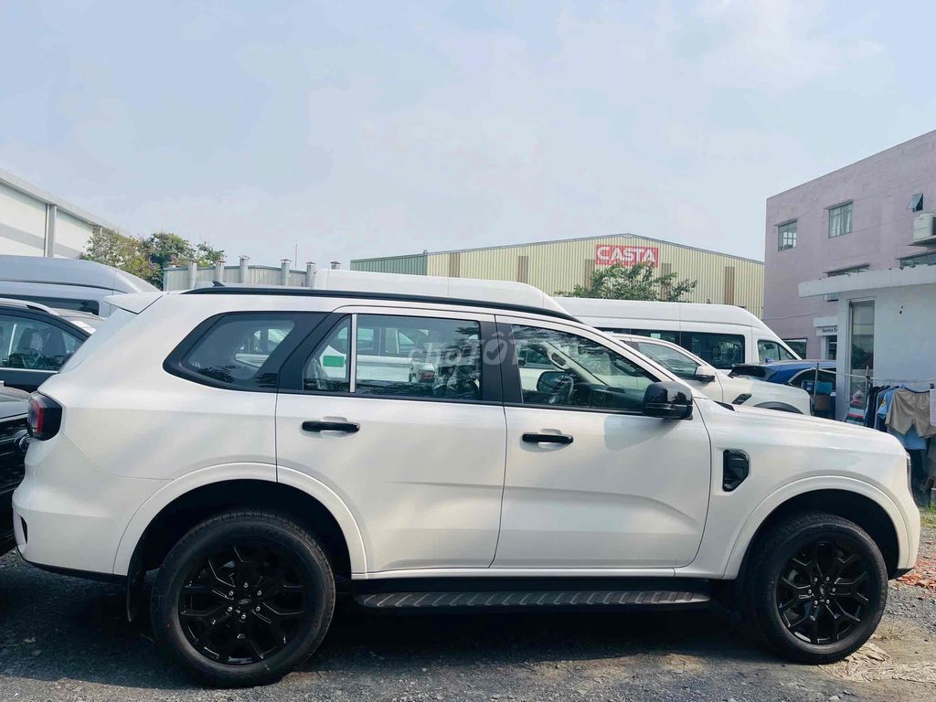 2025 Everest Sport 2.0L 4x2 bank 80%, lãi 7,6%. Mua bán Ô tô tại Thành phố Thủ Đức Tp Hồ Chí Minh được đăng bởi FORD THỦ ĐỨC TRẦN THẮNG  hình 15