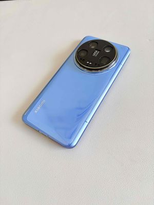 Xiaomi 14 Ultra 12GB/256GB Chip 8gen2 Zin All
