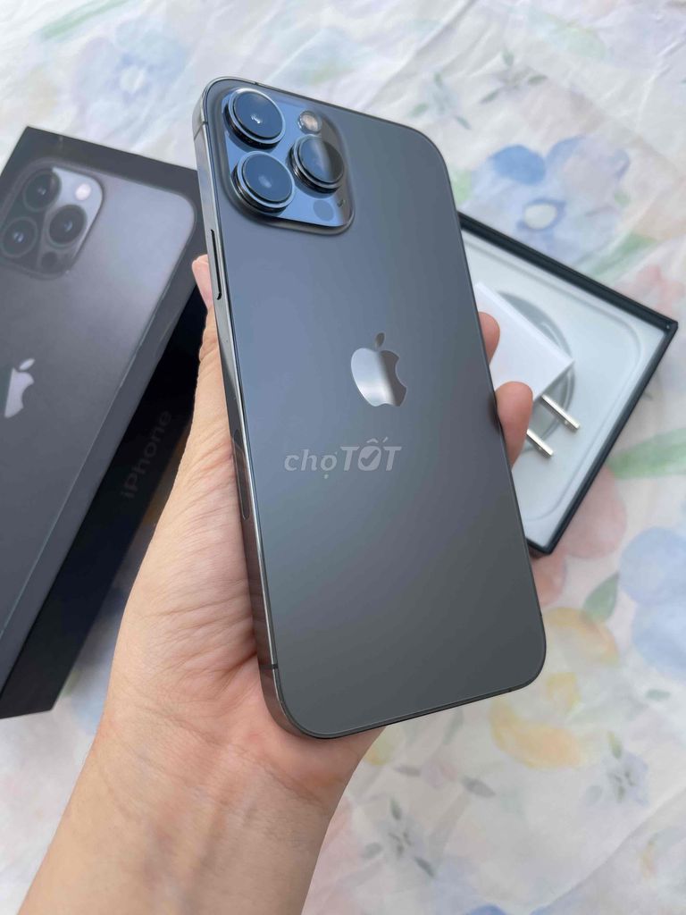 iphone 13 Pro Max 128gb đen sài tốt còn bh 6 tháng