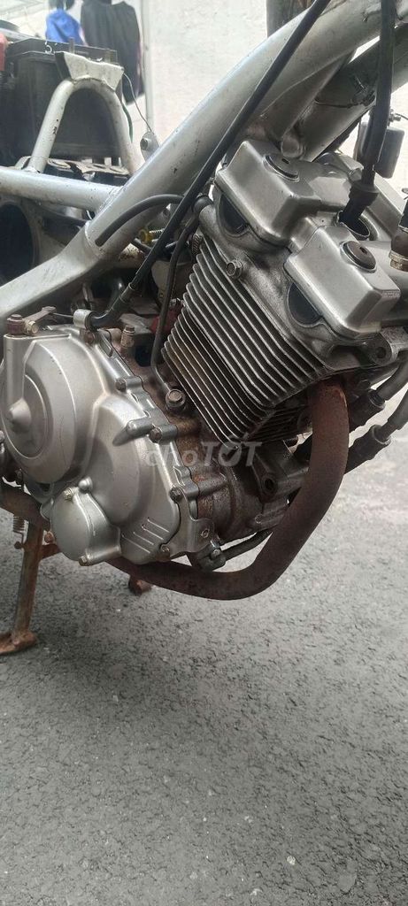 Phụ tùng Suzuki FX 125cc Bạc. Mua bán Phụ tùng xe tại Quận Gò Vấp Tp Hồ Chí Minh được đăng bởi Vũ Hải hình 3