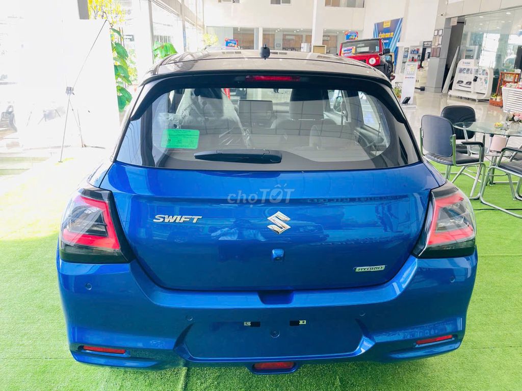 Suzuki Swift 2025 giao ngay chỉ với 195 triệu. Mua bán Ô tô tại Quận 7 Tp Hồ Chí Minh được đăng bởi công ty ô tô Sài Gòn đại lý ô tô Su zu ki chính hãng hình 3