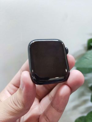 Apple watch seri 4/44 esim body máy đen