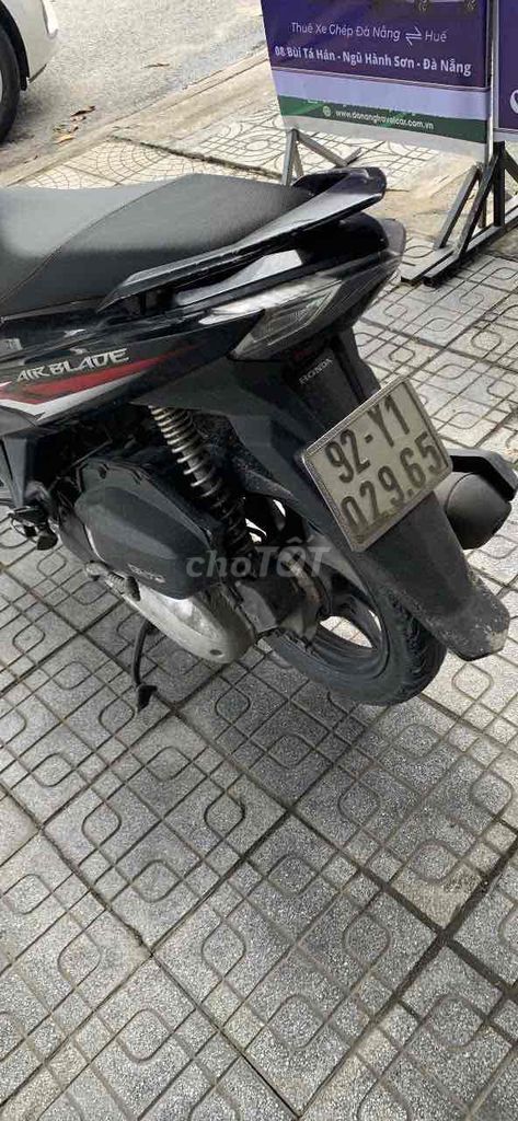 Cần bán xe Honda Air Blade 2014 – Xe RIN chính chủ. Mua bán Xe máy tại Quận Ngũ Hành Sơn Đà Nẵng được đăng bởi Dang Philip Zon hình 5