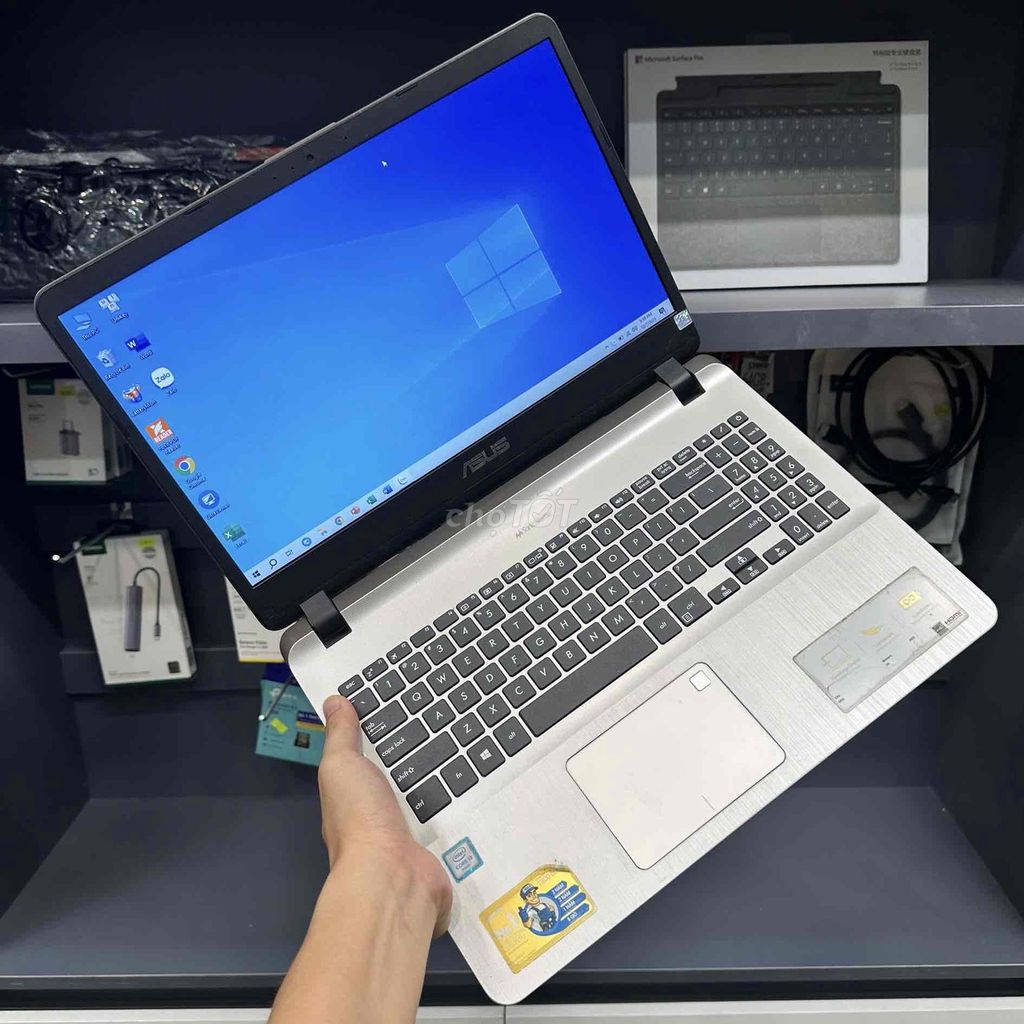 Thanh lý Asus X507U i3-6006U/4GB/256GB/15"HD. Mua bán Laptop tại Thành phố Thủ Đức Tp Hồ Chí Minh được đăng bởi Hoàng Sơn Store Thủ Đức hình 1