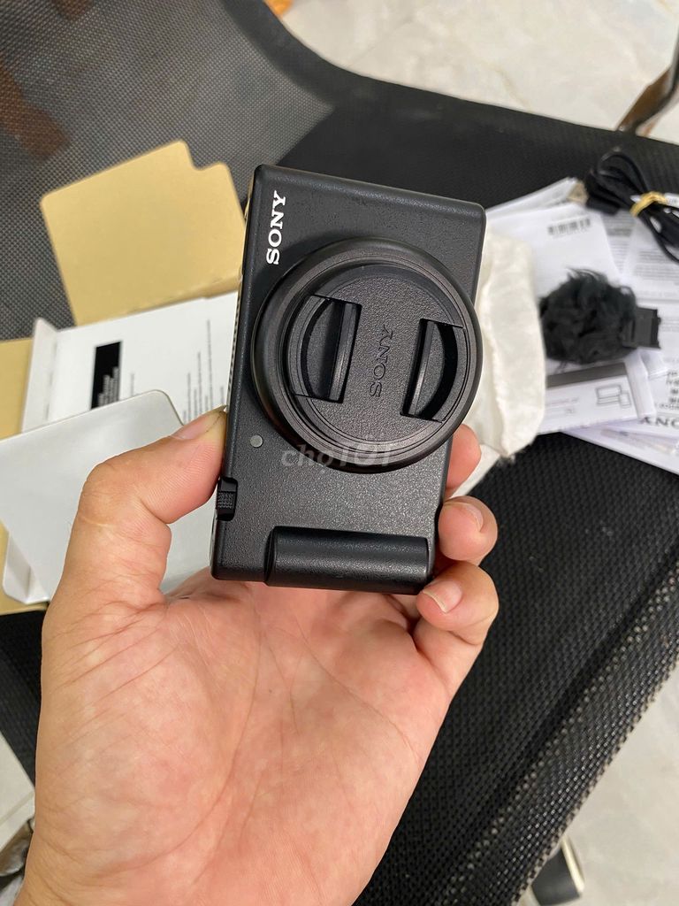 Sony ZV-1F Full box bảo hành chính hãng gần 2 năm. Mua bán Máy ảnh, Máy quay tại Quận 12 Tp Hồ Chí Minh được đăng bởi Quyên Phạm hình 4