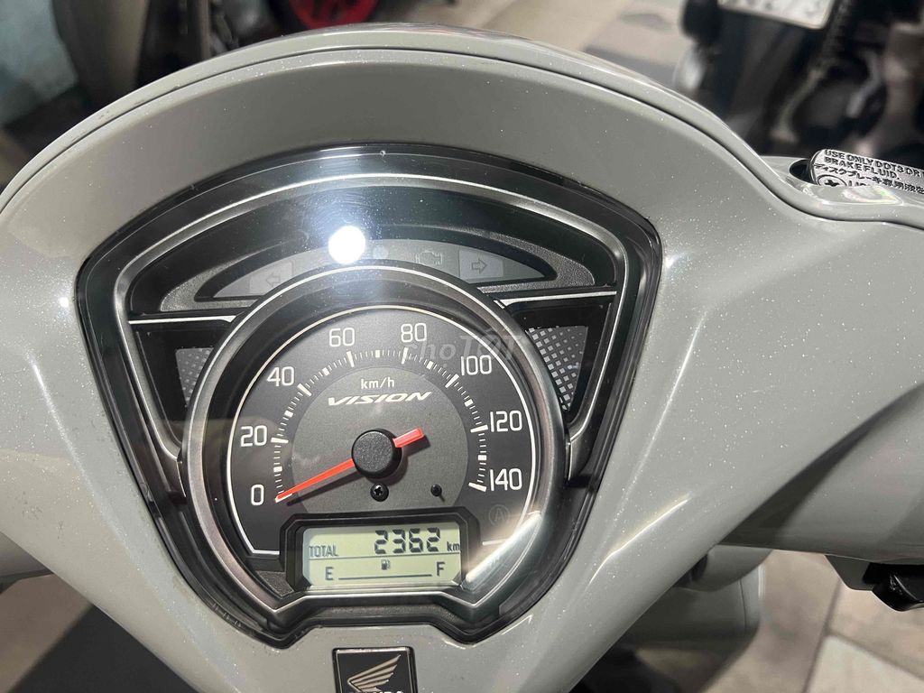 mới về vision màu xi măng xe mới như xe thùng ac. Mua bán Xe máy tại Quận Phú Nhuận Tp Hồ Chí Minh được đăng bởi CuBi Thanh Sơn hình 1