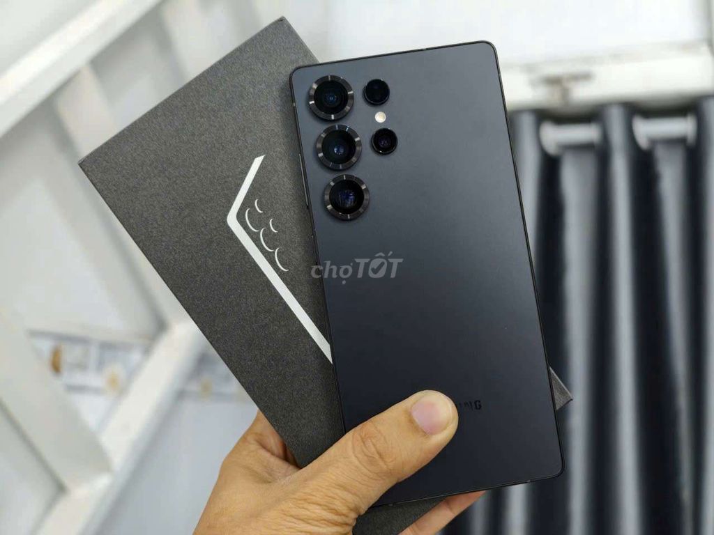Samsung Galaxy S25 Ultra 256GB Đen. Mua bán Điện thoại tại Quận Ninh Kiều Cần Thơ được đăng bởi Lê Khang hình 1