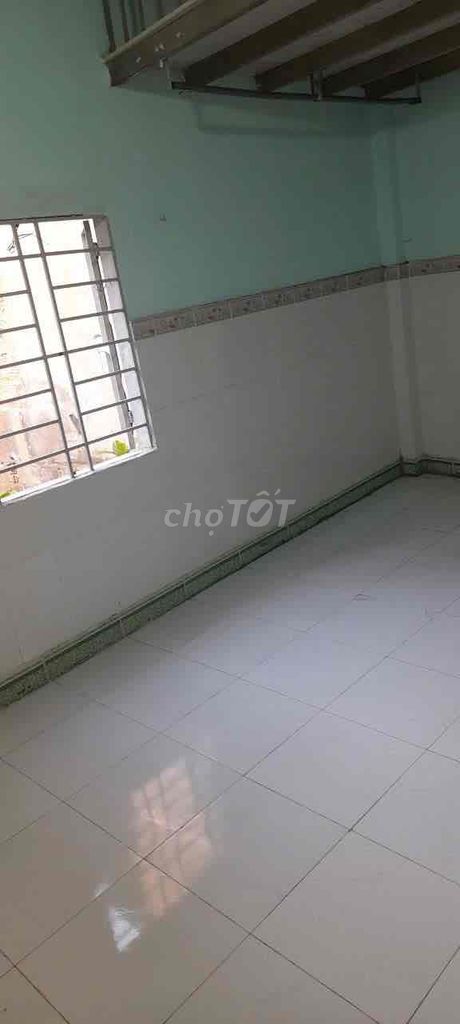 Phòng trọ sinh viên_Giá rẻ_Yên tĩnh_An ninh_Giờ tự do