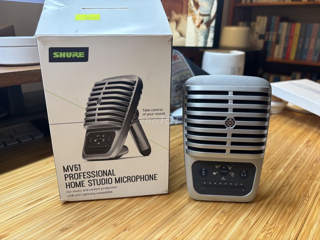 Microphone Shure MV51 Bạc Kim loại. Mua bán Tivi, Âm thanh tại Thành phố Thủ Đức Tp Hồ Chí Minh được đăng bởi Bùi Thị Huyền Thương hình 1
