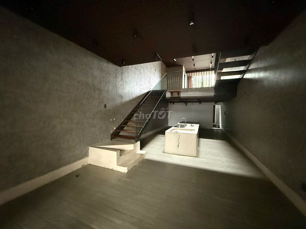 Аренда · 4 комн. · 105 м² · Quận Liên Chiểu