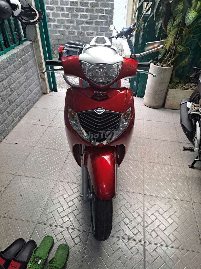 Sh 150i Fi Nhập Ý 2008 Xe đẹp keng chính chủ. Mua bán Xe máy tại Quận Bình Thạnh Tp Hồ Chí Minh được đăng bởi Thanh Luật hình 1