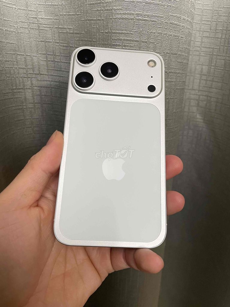 Apple iPhone Xr độ 17 Pro Bạc. Mua bán Điện thoại tại Quận Hoàng Mai Hà Nội được đăng bởi Duy Vu Vu hình 1