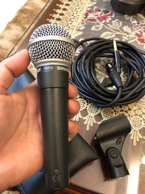 Supreme AKAI MPCLiveII & SHURE SM58※コート済 Supreme AKAI MPCLiveII & SHURE SM58※コート済（SUPREME AKAI