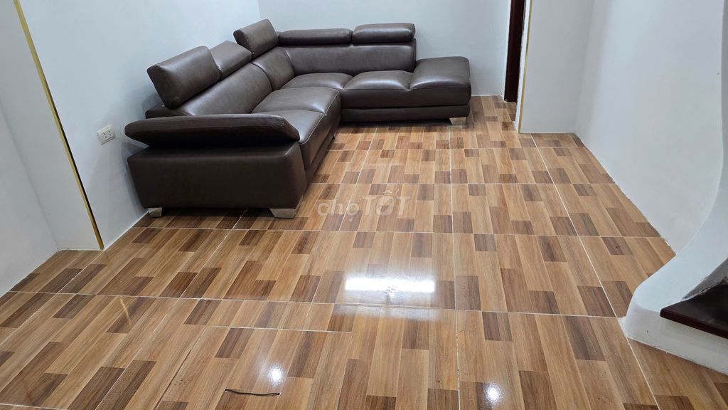 Cho thuê mặt bằng vừa ở vừa kinh doanh gần hồ Hoàng Cầu - ảnh 4