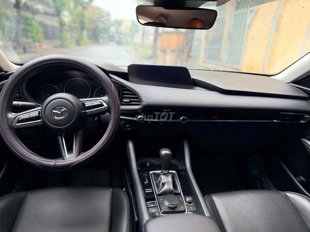 Mazda 3 2023 1.5L Luxury - 39000 km. Mua bán Ô tô tại Quận Cẩm Lệ Đà Nẵng được đăng bởi Phước Auto hình 5