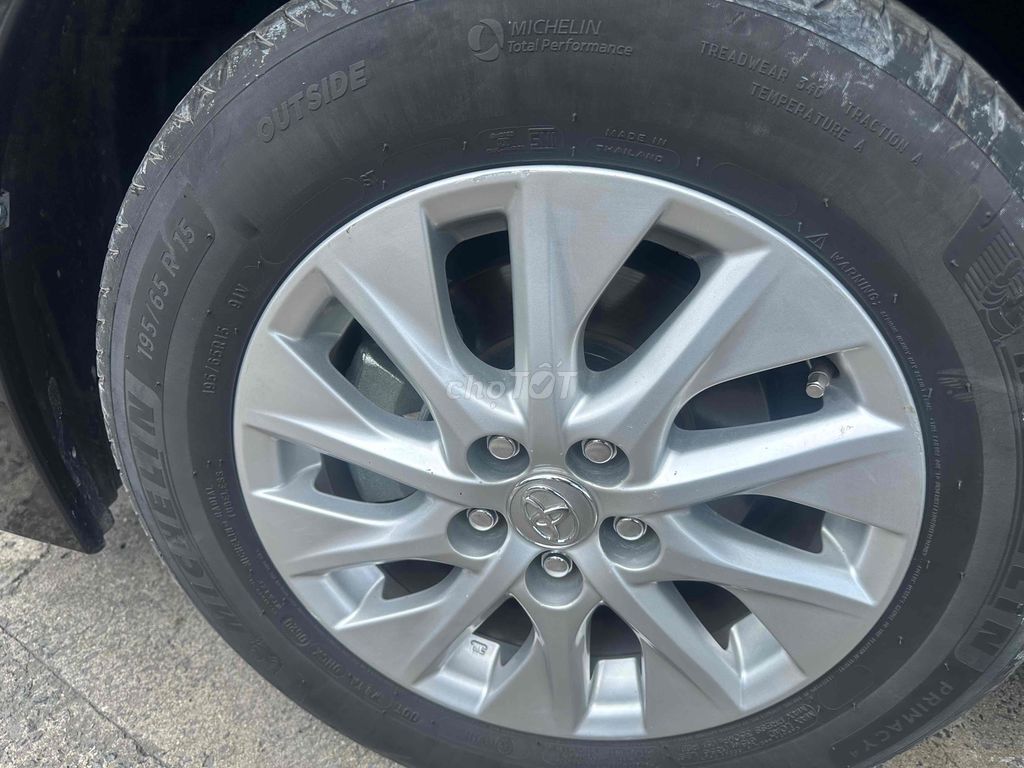 Toyota Corolla Altis 2018 1.8E AT - 70000 km. Mua bán Ô tô tại Quận 12 Tp Hồ Chí Minh được đăng bởi tr hình 10