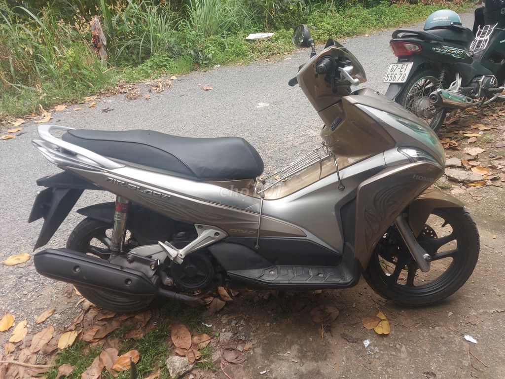 Ab màu từ tính 3d.. Mua bán Xe máy tại Huyện Châu Phú An Giang được đăng bởi Xuân Vinh Trần hình 2