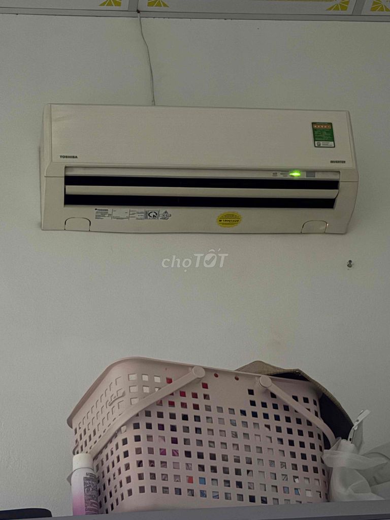 Máy lạnh Toshiba Inverter Trắng Đã sử dụng. Mua bán Máy lạnh, điều hoà tại Thành phố Trà Vinh Trà Vinh được đăng bởi Lâm Bảo hình 1
