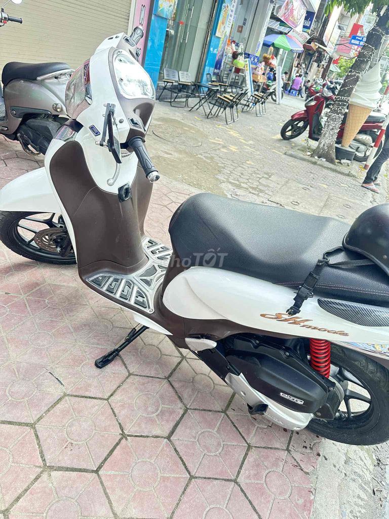 bán xe sh mode 2016 đẹp mới. Mua bán Xe máy tại Quận Lê Chân Hải Phòng được đăng bởi santafe hình 2