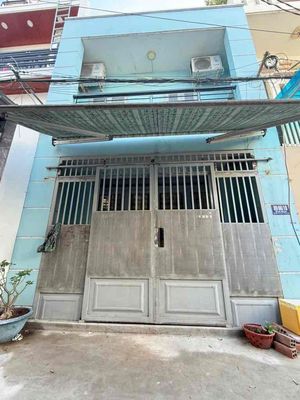NHÀ 2 TẦNG ĐÚC BTCT - HẺM XE HƠI - GẦN BỆNH VIỆN Q12 - 4.5x10 - Q12. Mua bán nhà ở tại Quận 12 Tp Hồ Chí Minh được đăng bởi Nguyễn Thanh Huy