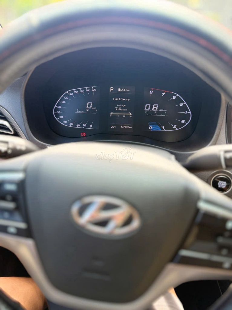 Hyundai Accent 2021 1.4 AT - 510000 km. Mua bán Ô tô tại Thị xã Cai Lậy Tiền Giang được đăng bởi Trần thanh phương  hình 3