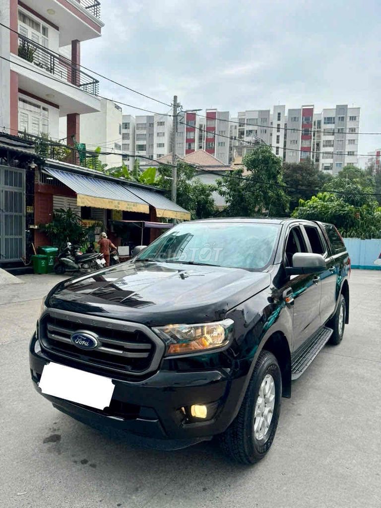 Ford Ranger XLS dầu AT 1 cầu sx2019 - 54000 km