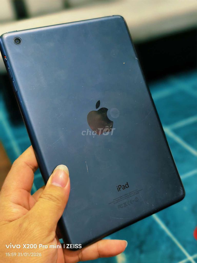 Apple iPad 1 64GB Đen. Mua bán Máy tính bảng tại Quận Tân Bình Tp Hồ Chí Minh được đăng bởi Táo Bán Lổ hình 1