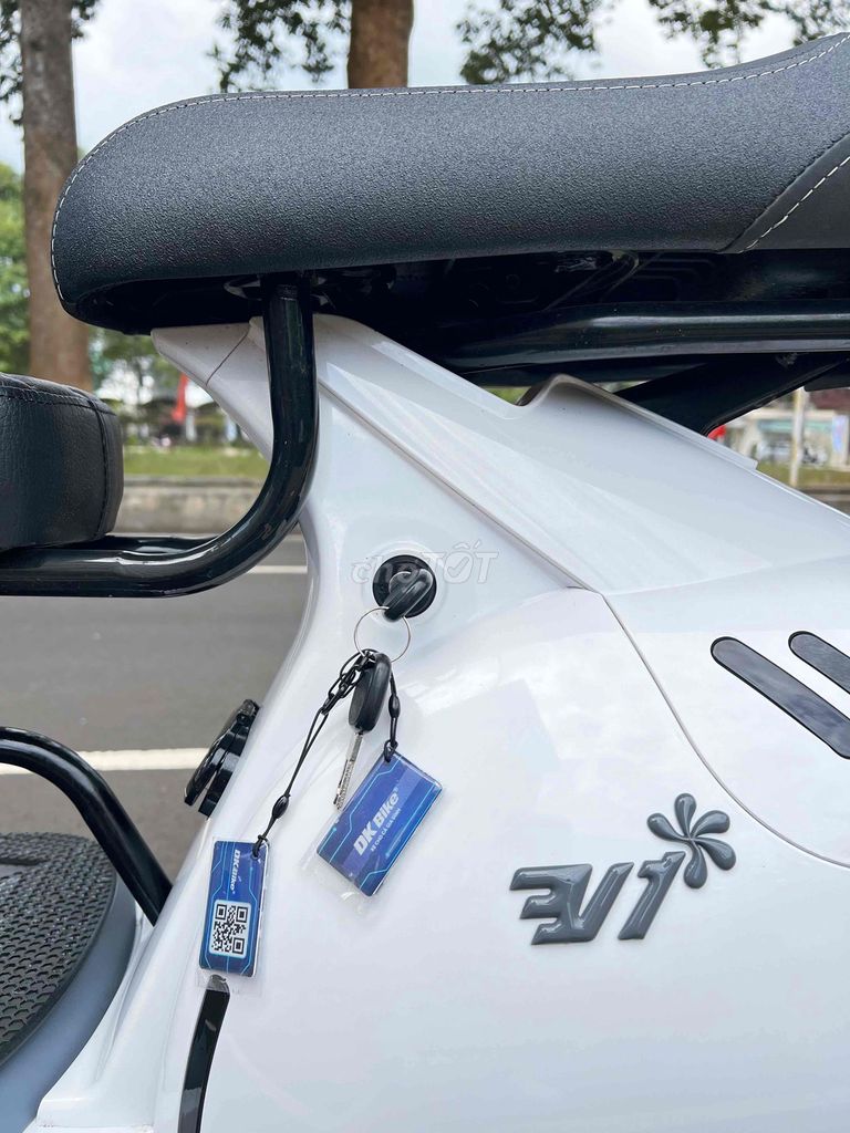 xe đạp điện DK V1 bản pin 60v25a có đăng kiểm. Mua bán Xe điện tại Thành phố Buôn Ma Thuột Đắk Lắk được đăng bởi nguyễn Minh Tú hình 8