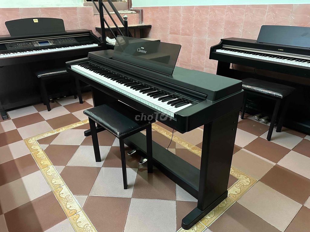 đàn piano điện yamaha clp550