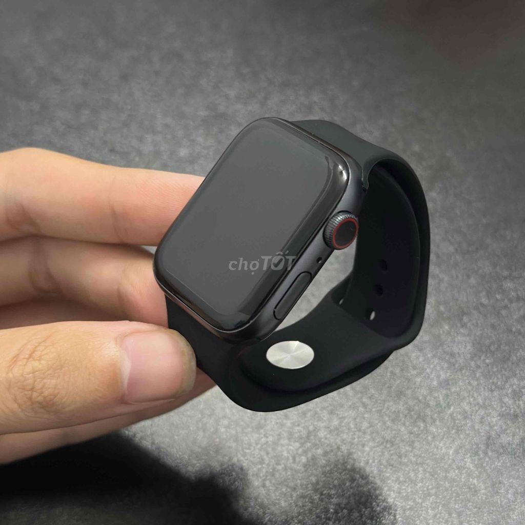 Apple Watch Series 5 Nike 44mm Đen. Mua bán Thiết bị đeo thông minh tại Huyện Nhà Bè Tp Hồ Chí Minh được đăng bởi Nguyễn Hữu Thắng hình 1