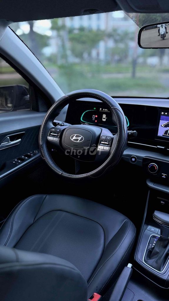 Hyundai Accent 2024 Đặc biệt 1.5 AT - 35000 km. Mua bán Ô tô tại Quận Thanh Khê Đà Nẵng được đăng bởi LeVy hình 13