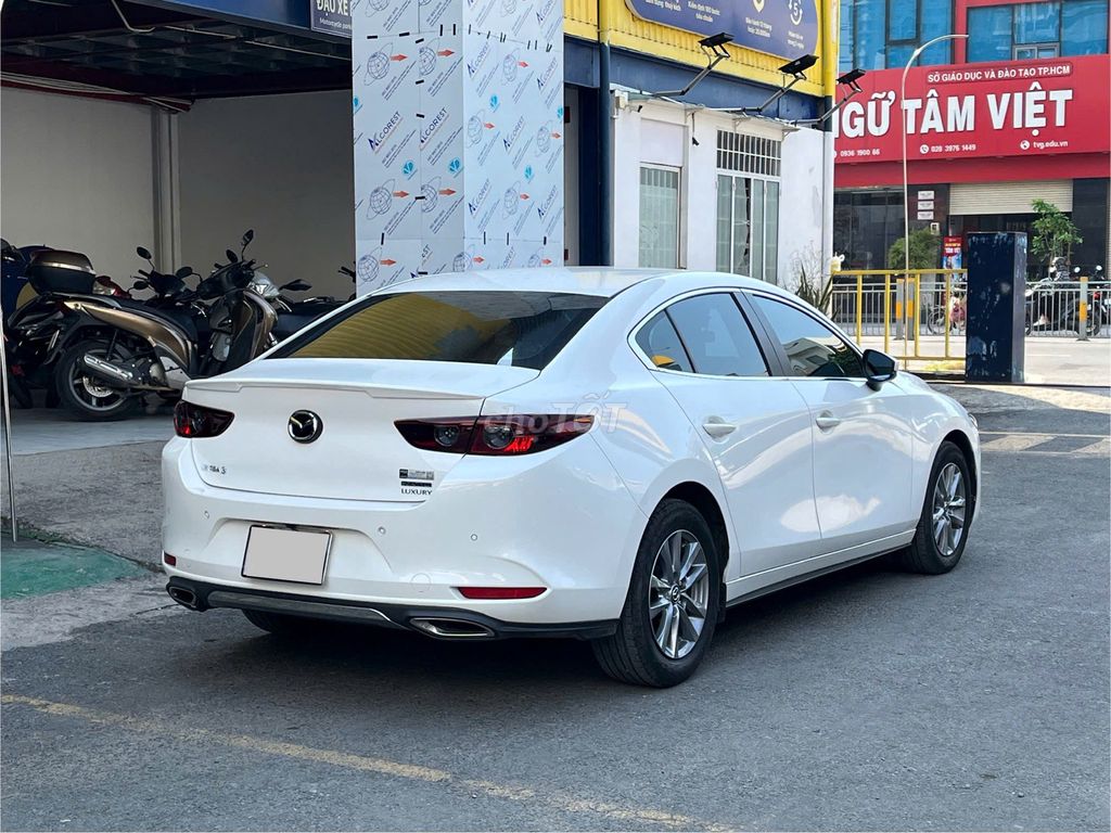 MAZDA 3 1.5 LUXURY 2023 GIA ĐÌNH LƯỚT 1 CHỦ HT 70%. Mua bán Ô tô tại Thành phố Thủ Đức Tp Hồ Chí Minh được đăng bởi Hiếu hình 7