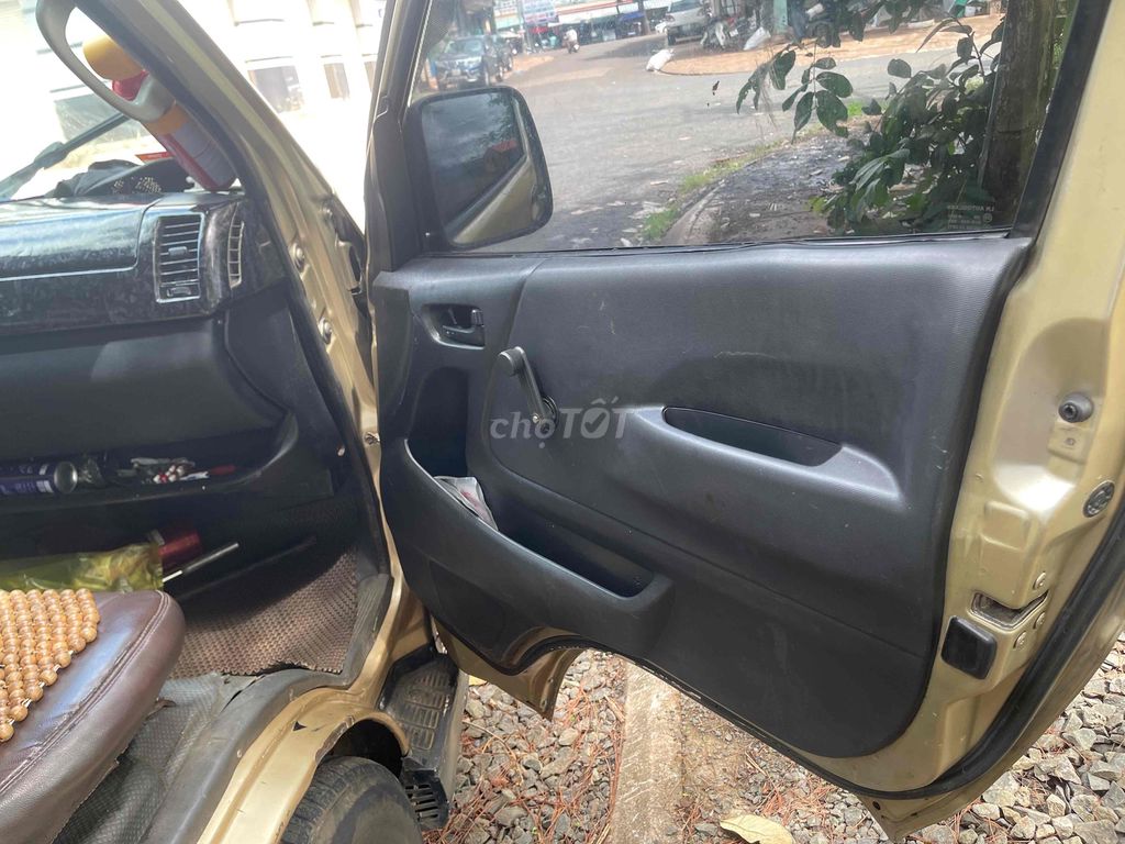 Toyota Hiace 2006 van 3 chổ máy dầu. Mua bán Ô tô tại Thành phố Buôn Ma Thuột Đắk Lắk được đăng bởi Anh vũ hình 7