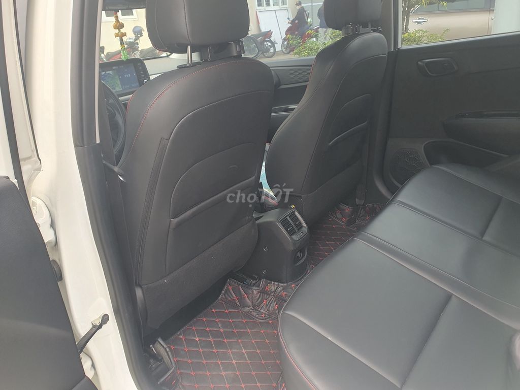 Hyundai Grand i10 2023 1.2 AT - 18000 km. Mua bán Ô tô tại Thành phố Biên Hòa Đồng Nai được đăng bởi nguyễn nguyễn hình 4