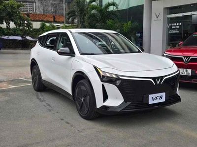 VinFast VF8 Allnew còn 4 suất cọc | Đủ màu |