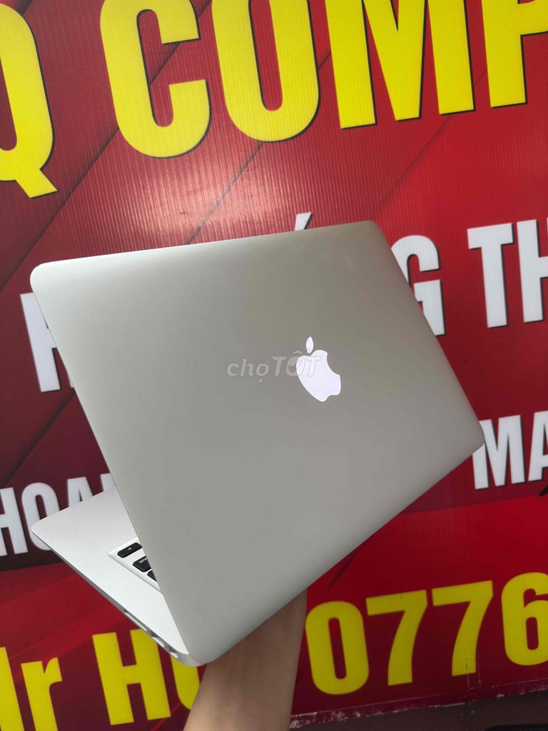 Apple MacBook Air 2017 i5 8GB/256GB Bạc Like New. Mua bán Laptop tại Quận Đống Đa Hà Nội được đăng bởi HQ Computer Chùa Láng hình 1