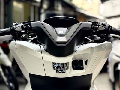 Honda PCX 160 ABS Trắng Mới