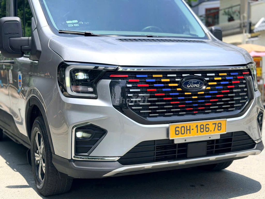 FORD TRANSIT Premium 2024