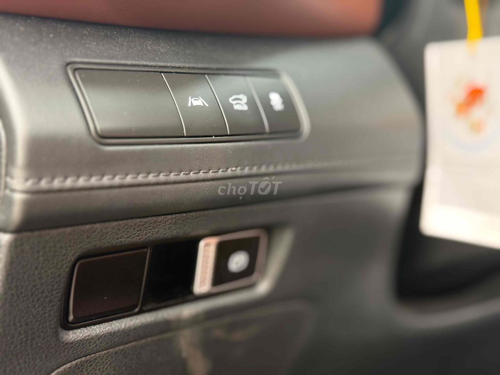 Hyundai Santa Fe 2019 2.2L AT 4WD - 34000 km full. Mua bán Ô tô tại Quận 12 Tp Hồ Chí Minh được đăng bởi Nguyễn Thanh Phước hình 17