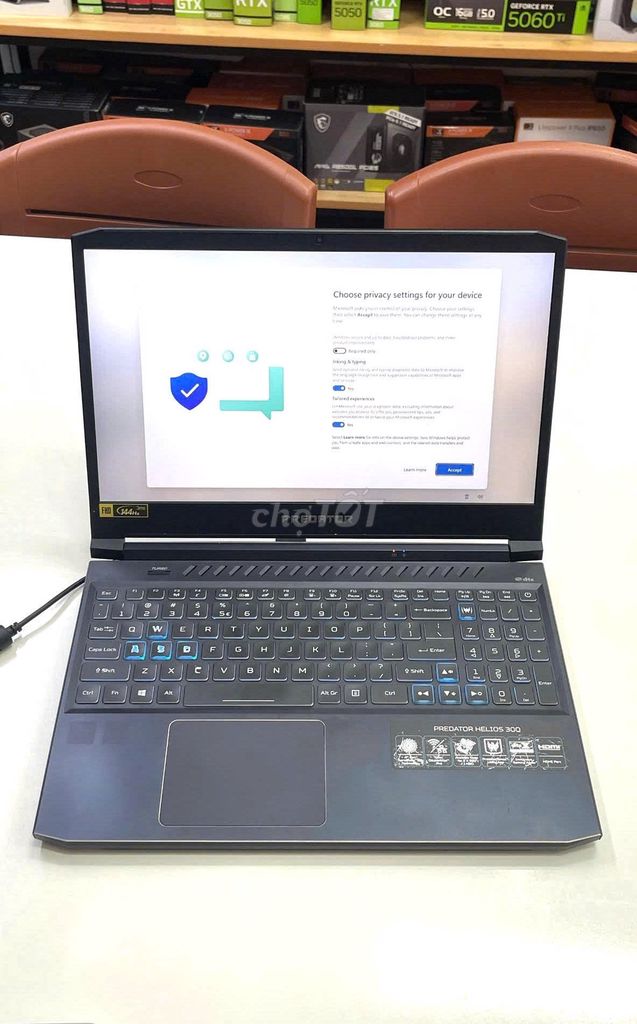 Acer Helios 300 | i7-10750H/16GB/512GB | RTX 2060. Mua bán Laptop tại Quận Hải Châu Đà Nẵng được đăng bởi TTCenter 484 NÚI THÀNH hình 1