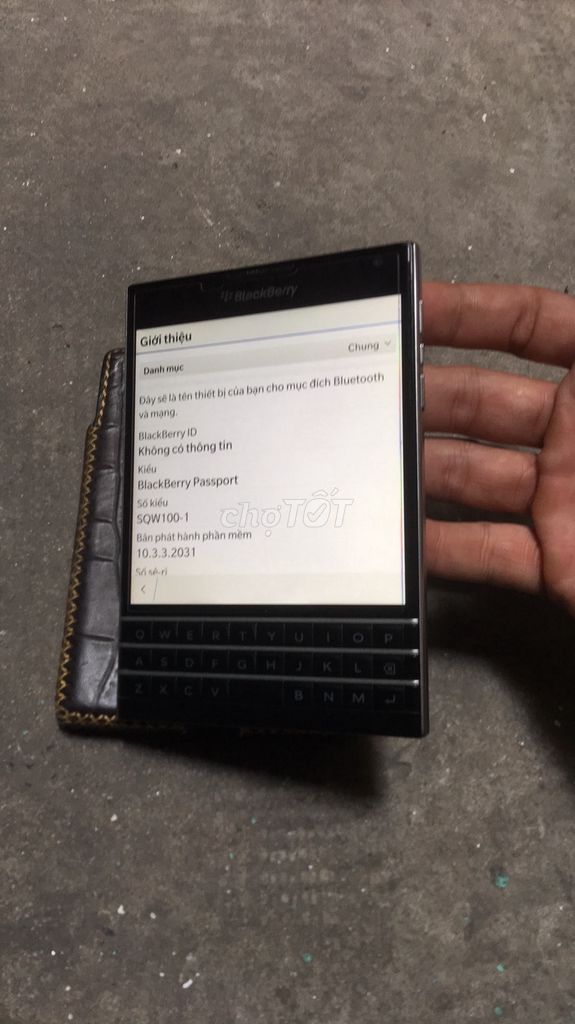 0869867848 - Blackberry Passport Siver mới 99% zin tem