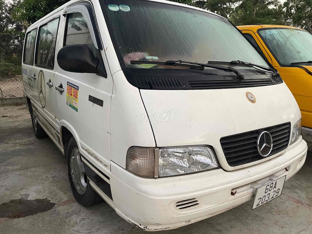 Mercedes-Benz Mb 2003 photo 2
