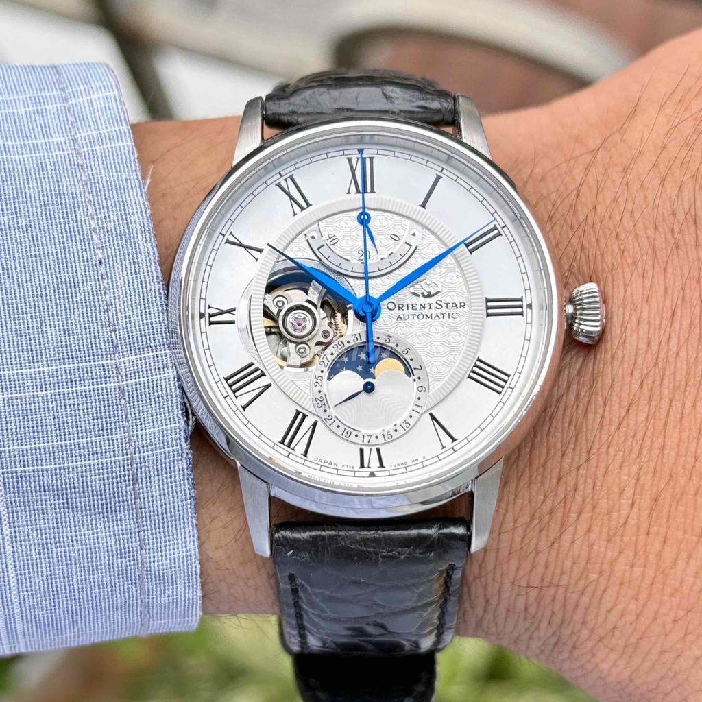 Orient Star Moon Phase