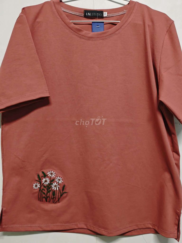 Áo thun nữ Cotton 4 chiều. Mua bán Quần áo tại Huyện Cái Bè Tiền Giang được đăng bởi Nam Phan van hình 1