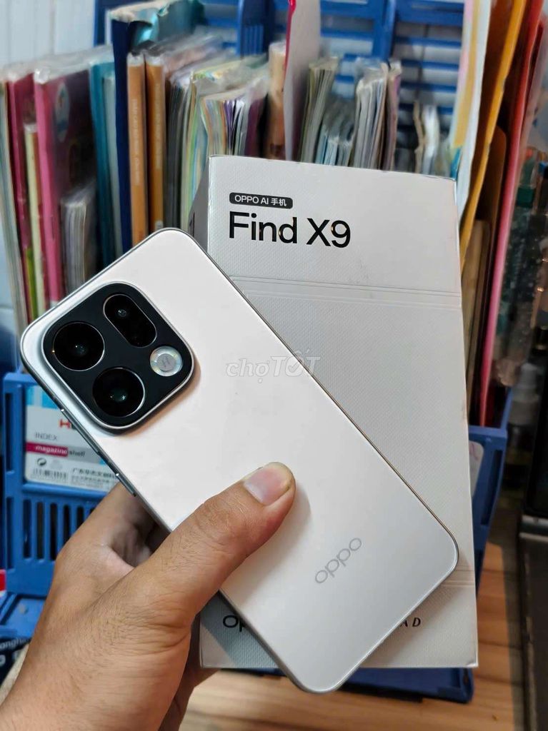 Oppo Find X9 12/256 . Mua bán Điện thoại tại Thành phố Thuận An Bình Dương được đăng bởi Thu Quynh shop hình 1