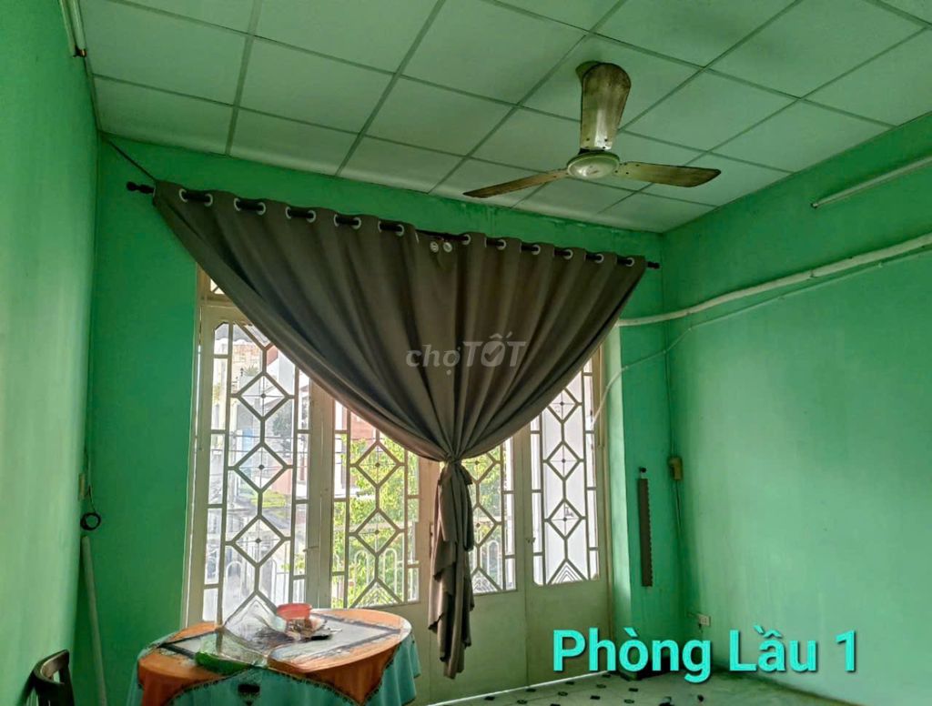 Cho thuê MTNB đường Hiền Vương - Phường Phú Thọ Hoà : 4 x 18 đúc 1 T