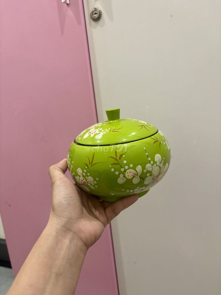 Hộp đựng gốm sứ xanh lá hoa văn. Mua bán Cây cảnh, đồ trang trí tại Quận Thanh Khê Đà Nẵng được đăng bởi Nguyễn An hình 1