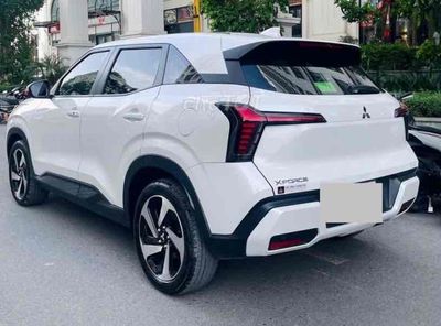 Mitsubishi Xforce Premium 2024 Trắng 10.000 km