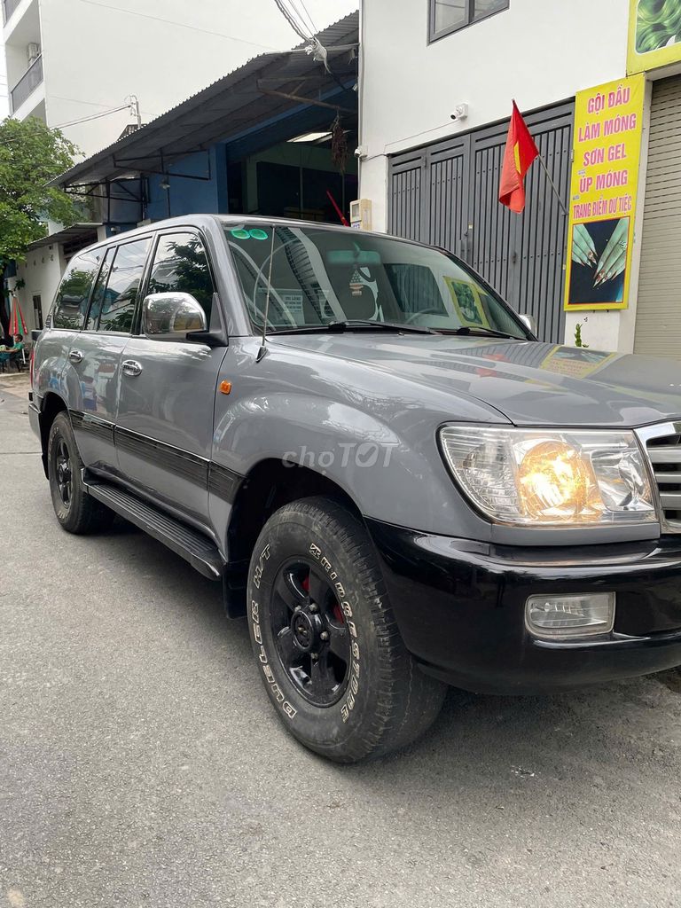 Toyota Land Cruiser 2001 GX 4.5 - 200000 km. Mua bán Ô tô tại Quận Bình Tân Tp Hồ Chí Minh được đăng bởi Nguyễn Văn Minh hình 5